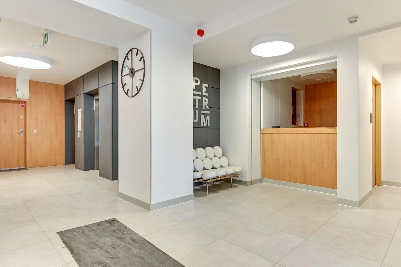 Apartament Nadmorskie Spektrum & Parking Gdańsk Exterior foto